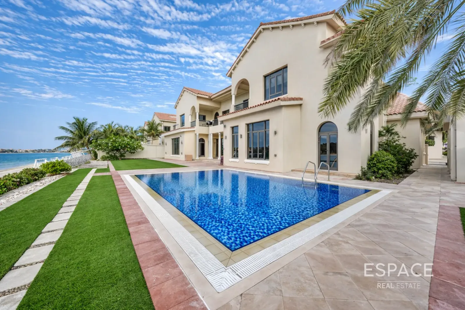 PropertiesGalleryCamera