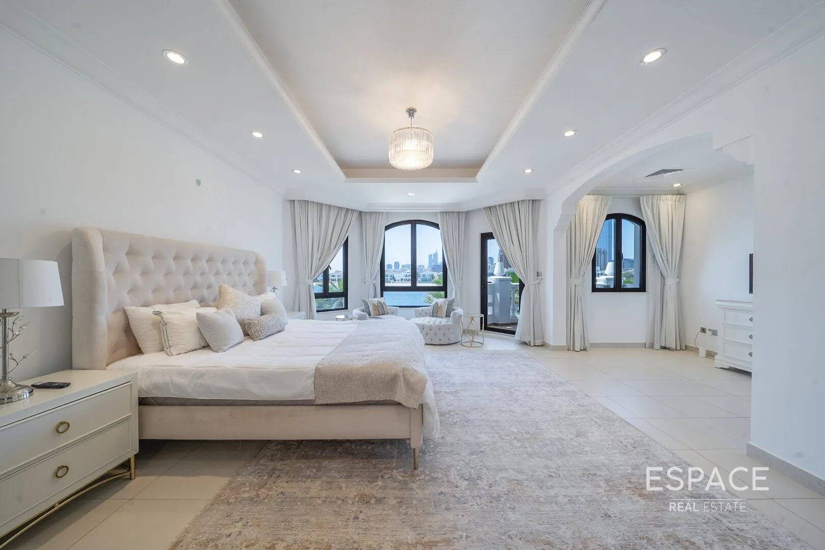 PropertiesGalleryCamera