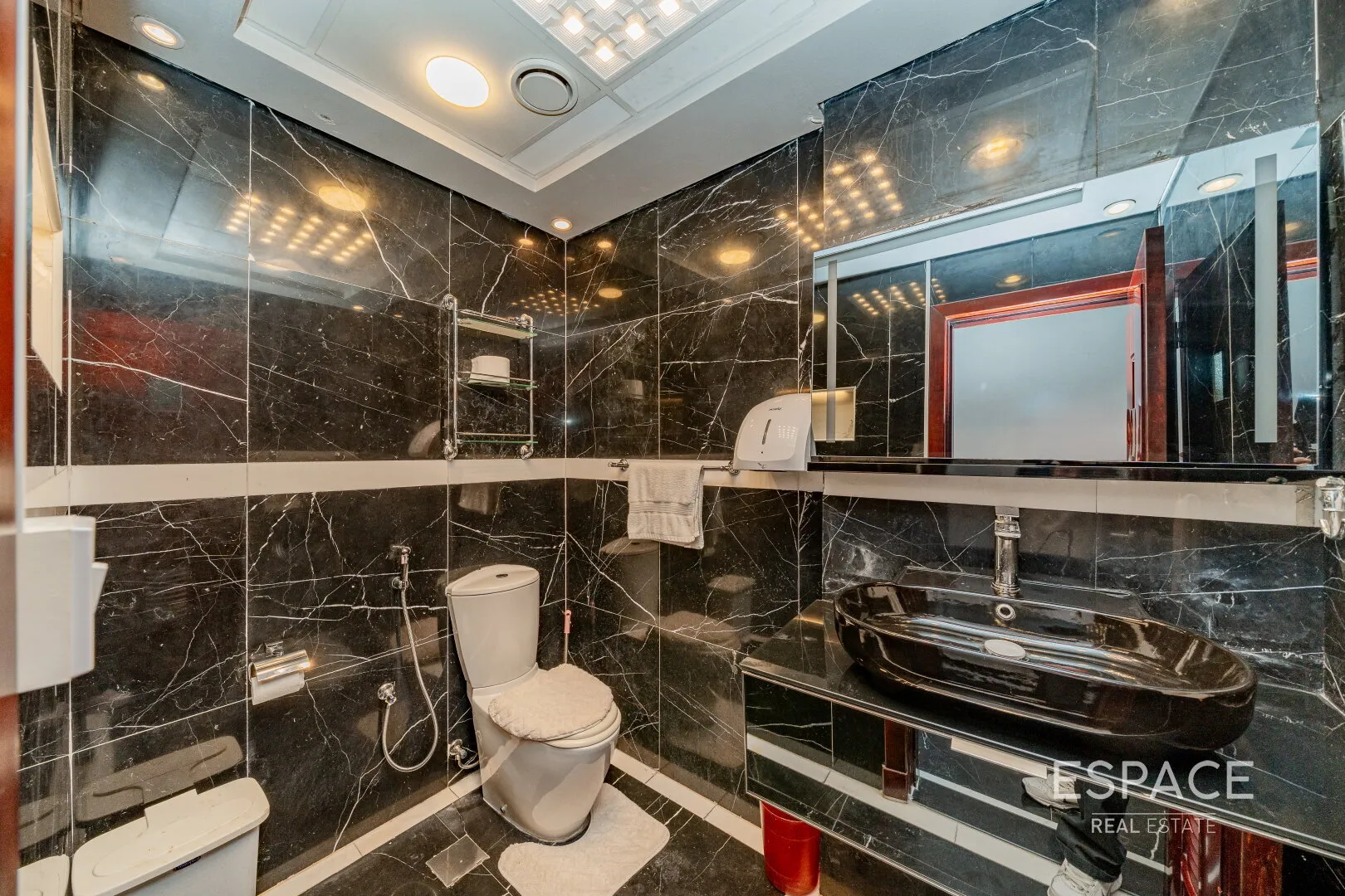 PropertiesGalleryCamera