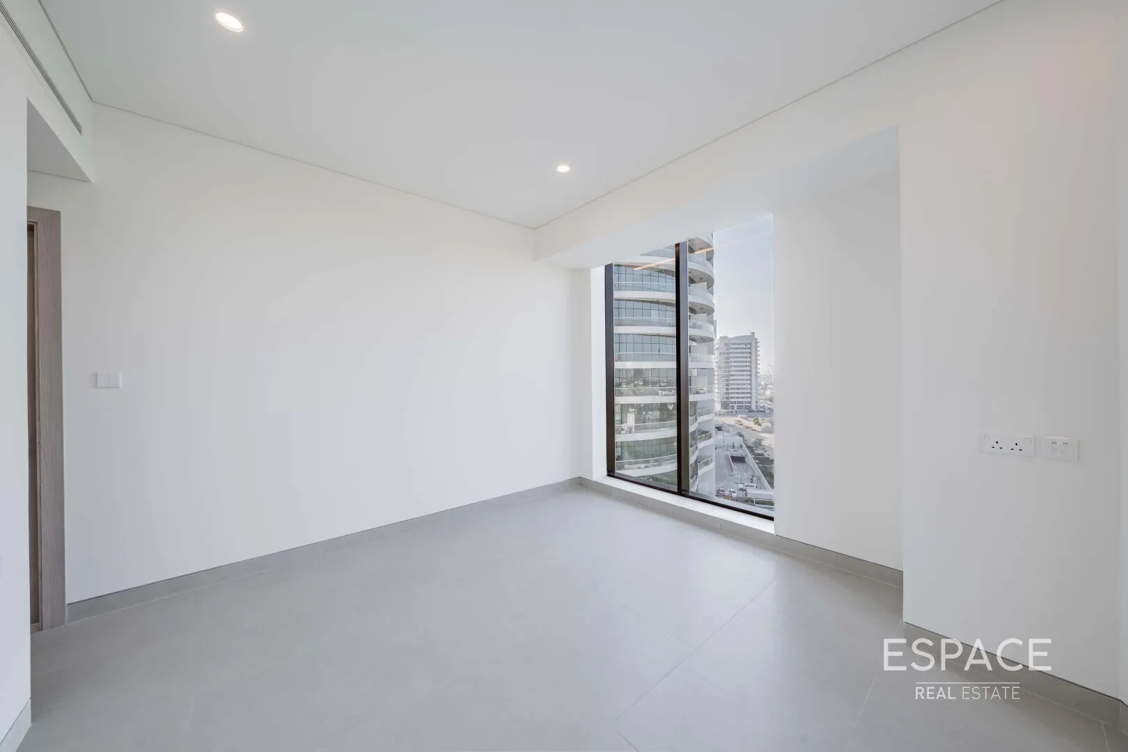 single static gallery