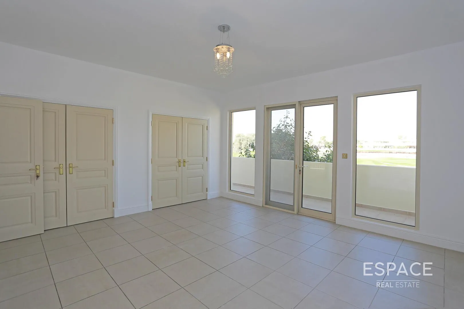 single static gallery