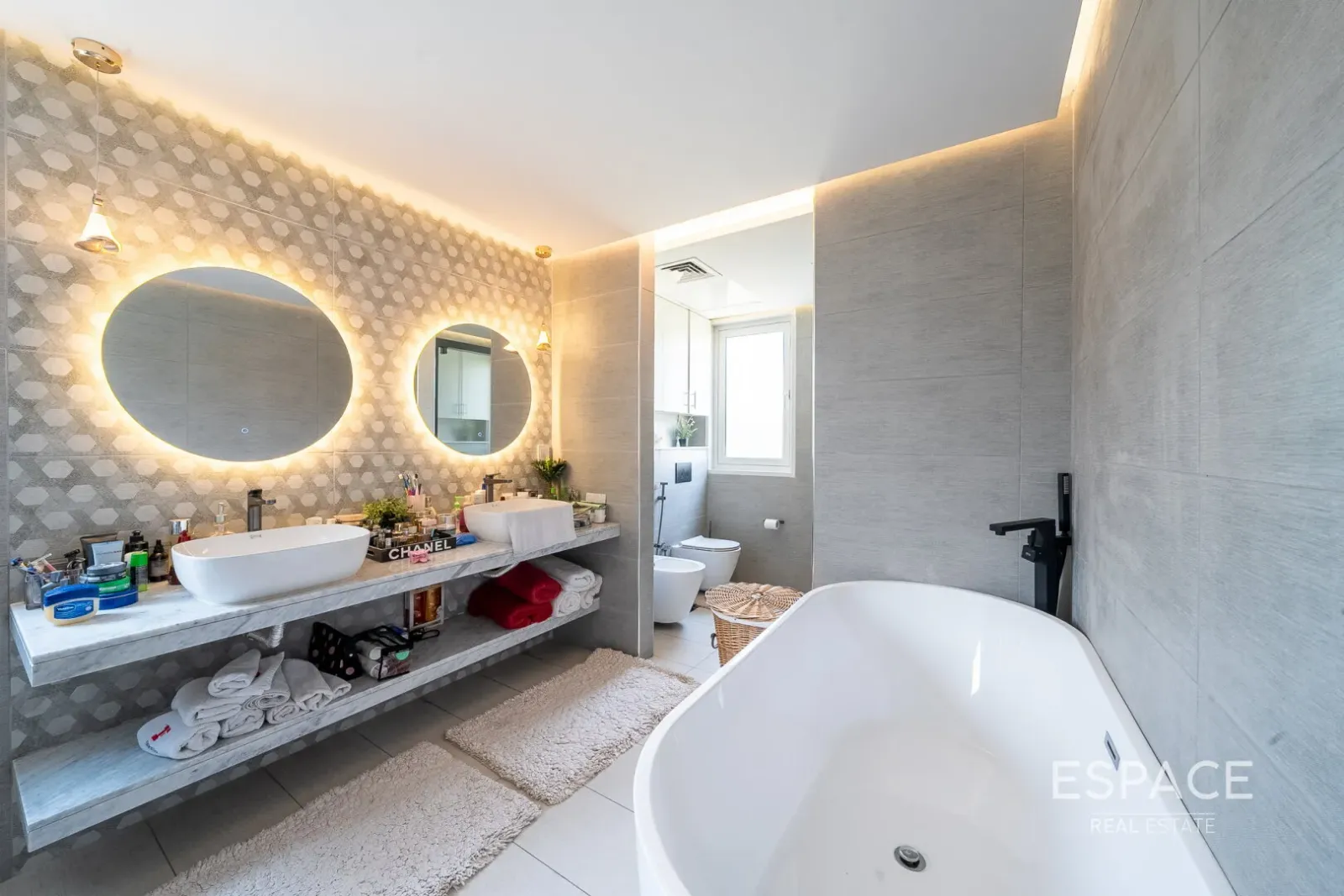 PropertiesGalleryCamera