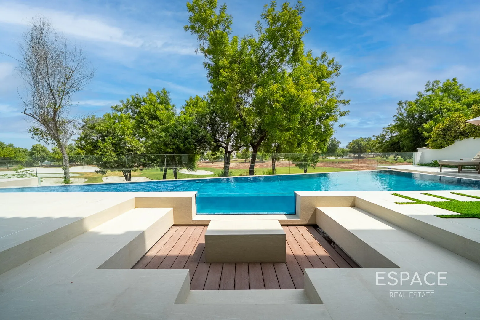 single static gallery