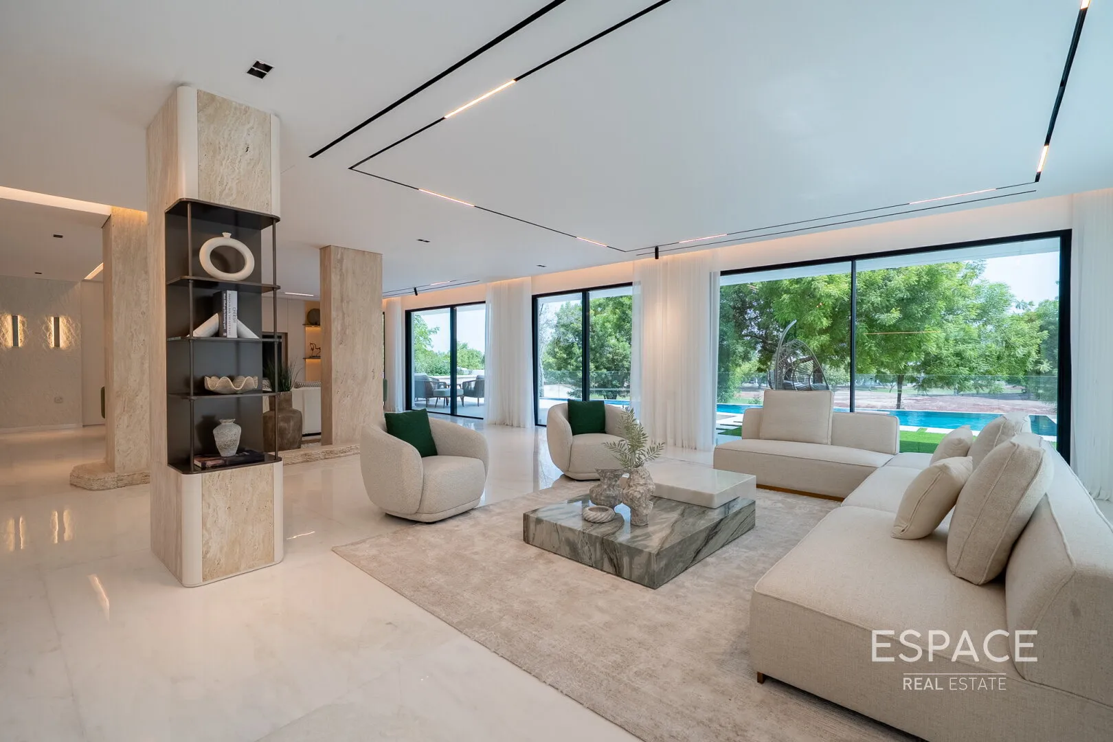 single static gallery