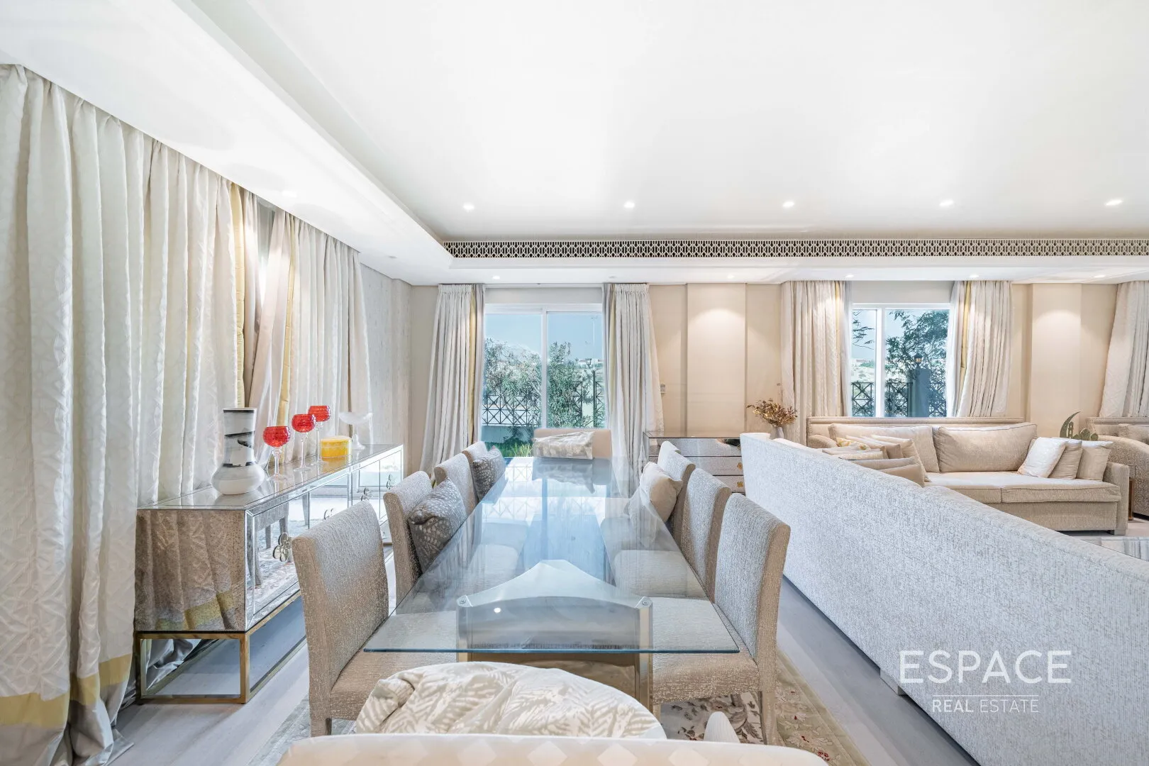 single static gallery