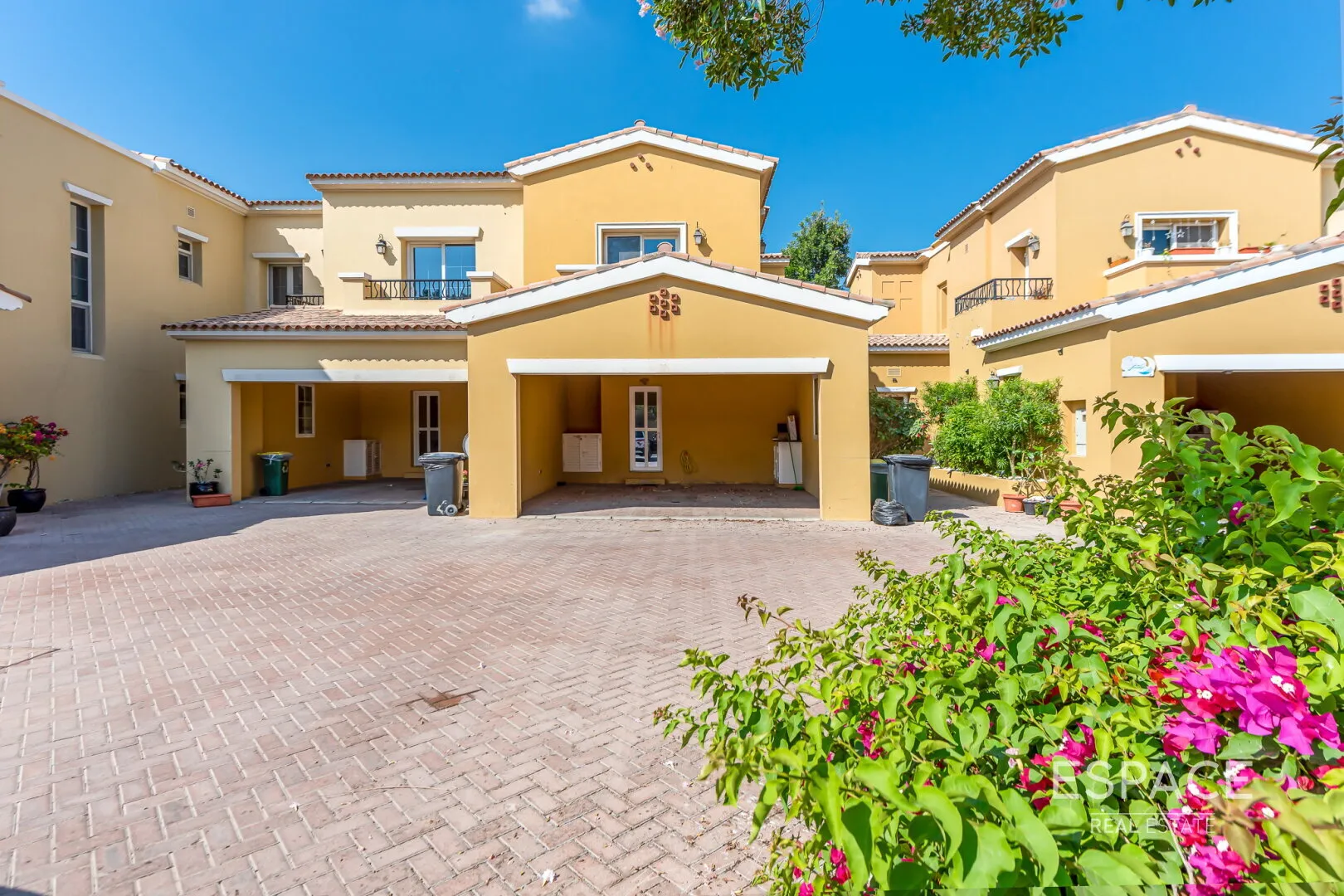 single static gallery