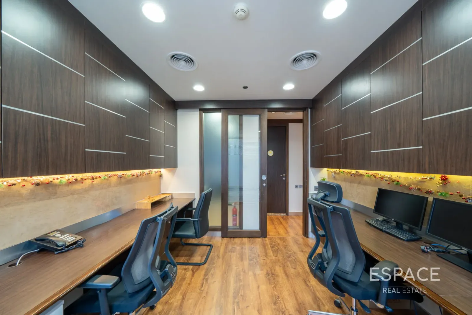 PropertiesGalleryCamera