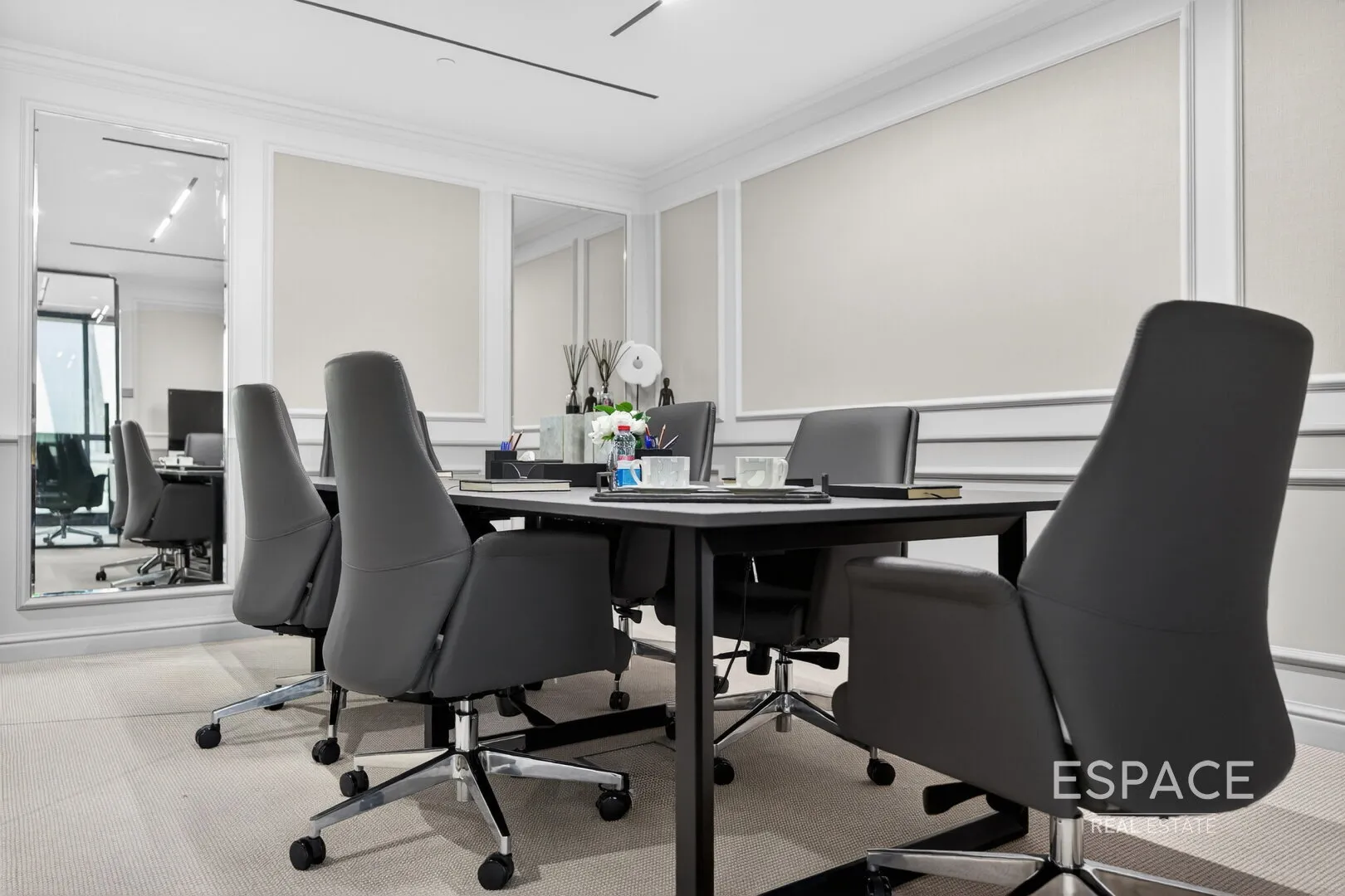 PropertiesGalleryCamera