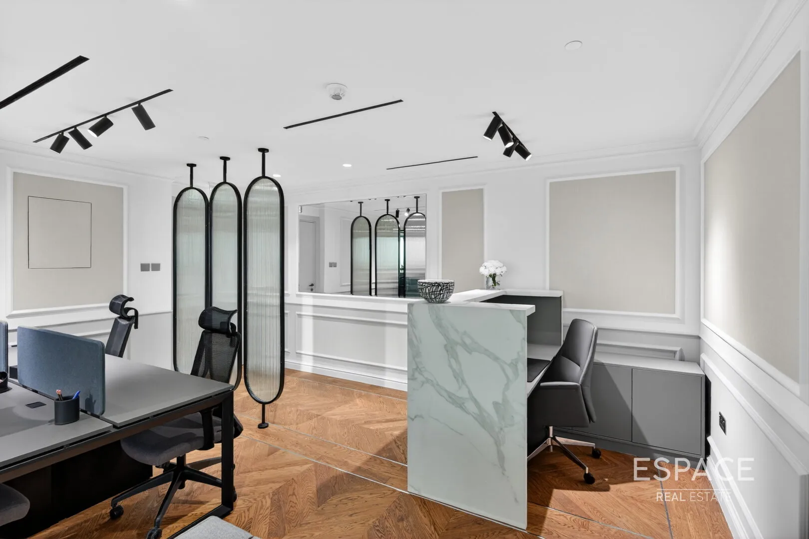 single static gallery