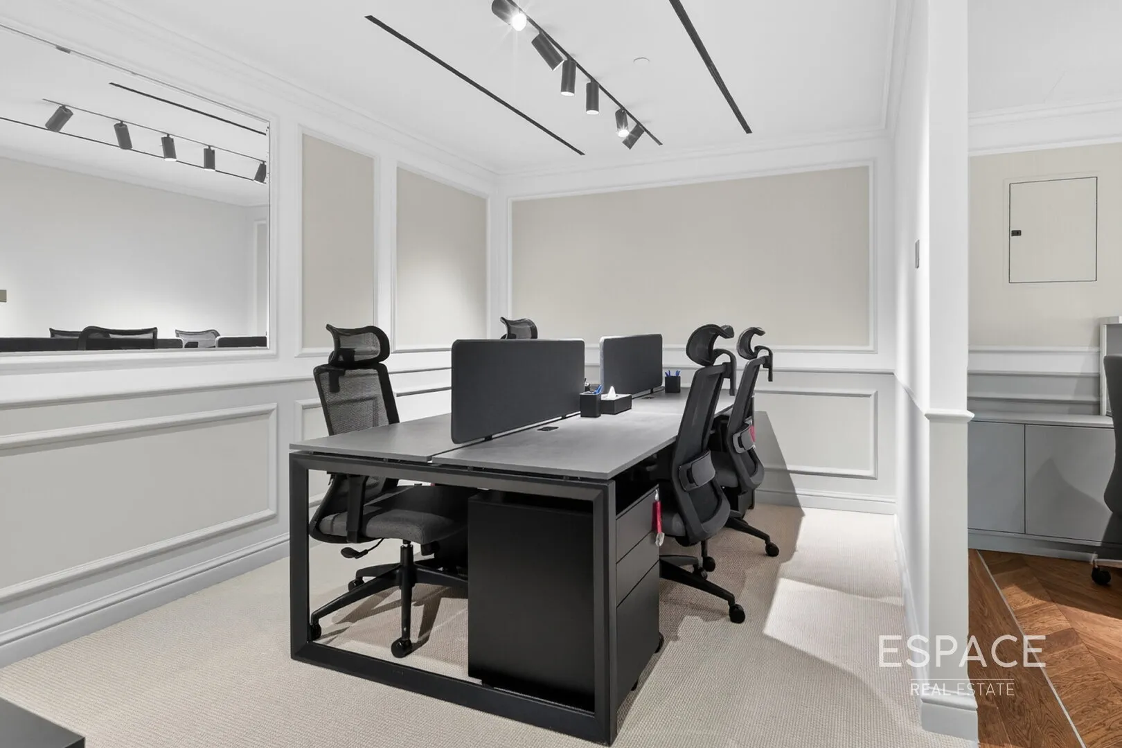 PropertiesGalleryCamera