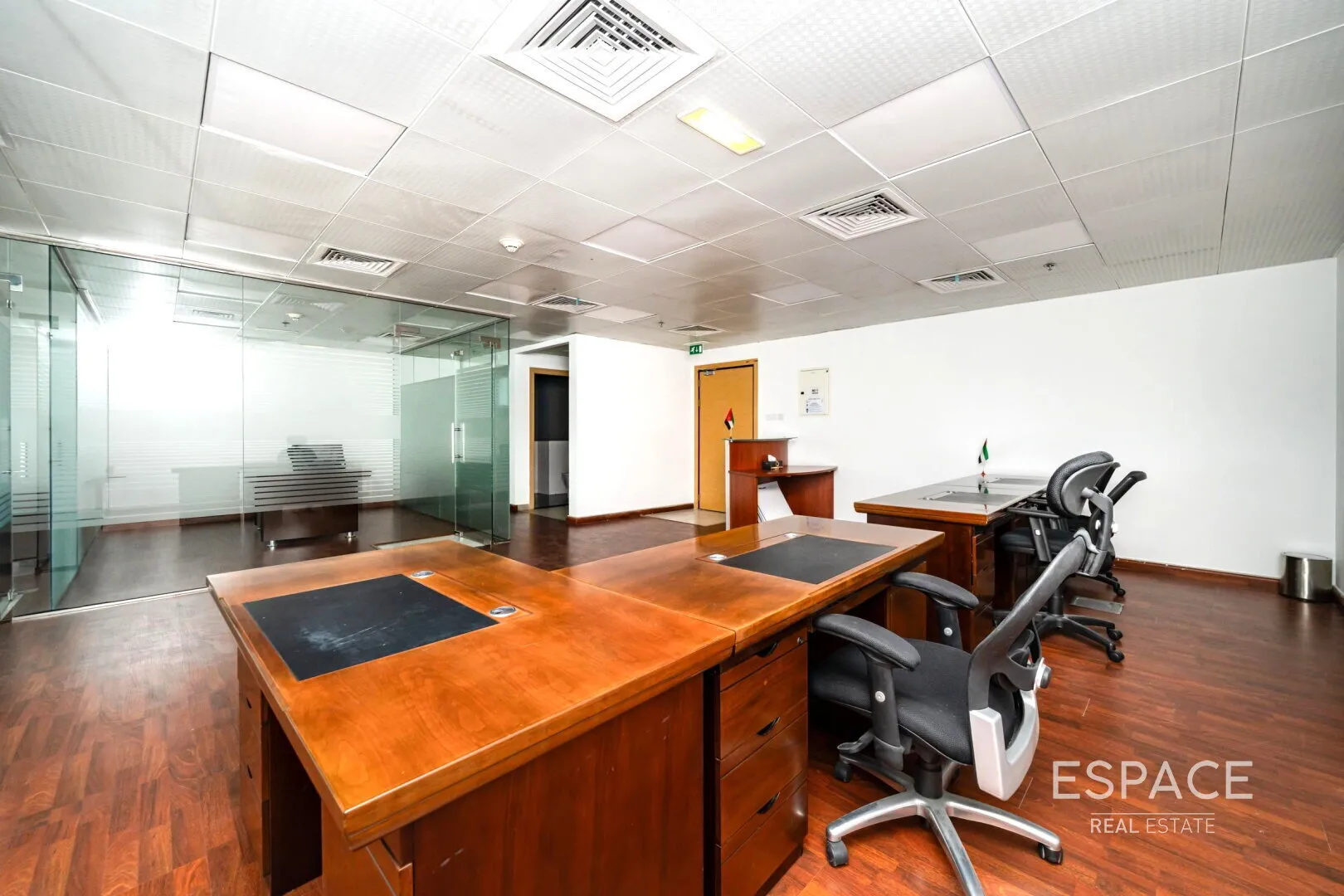 single static gallery