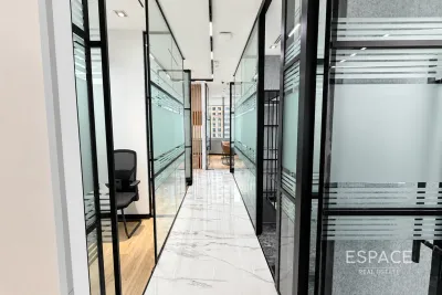 Silver Tower, Jumeirah Lake Towers, Dubai - Espace