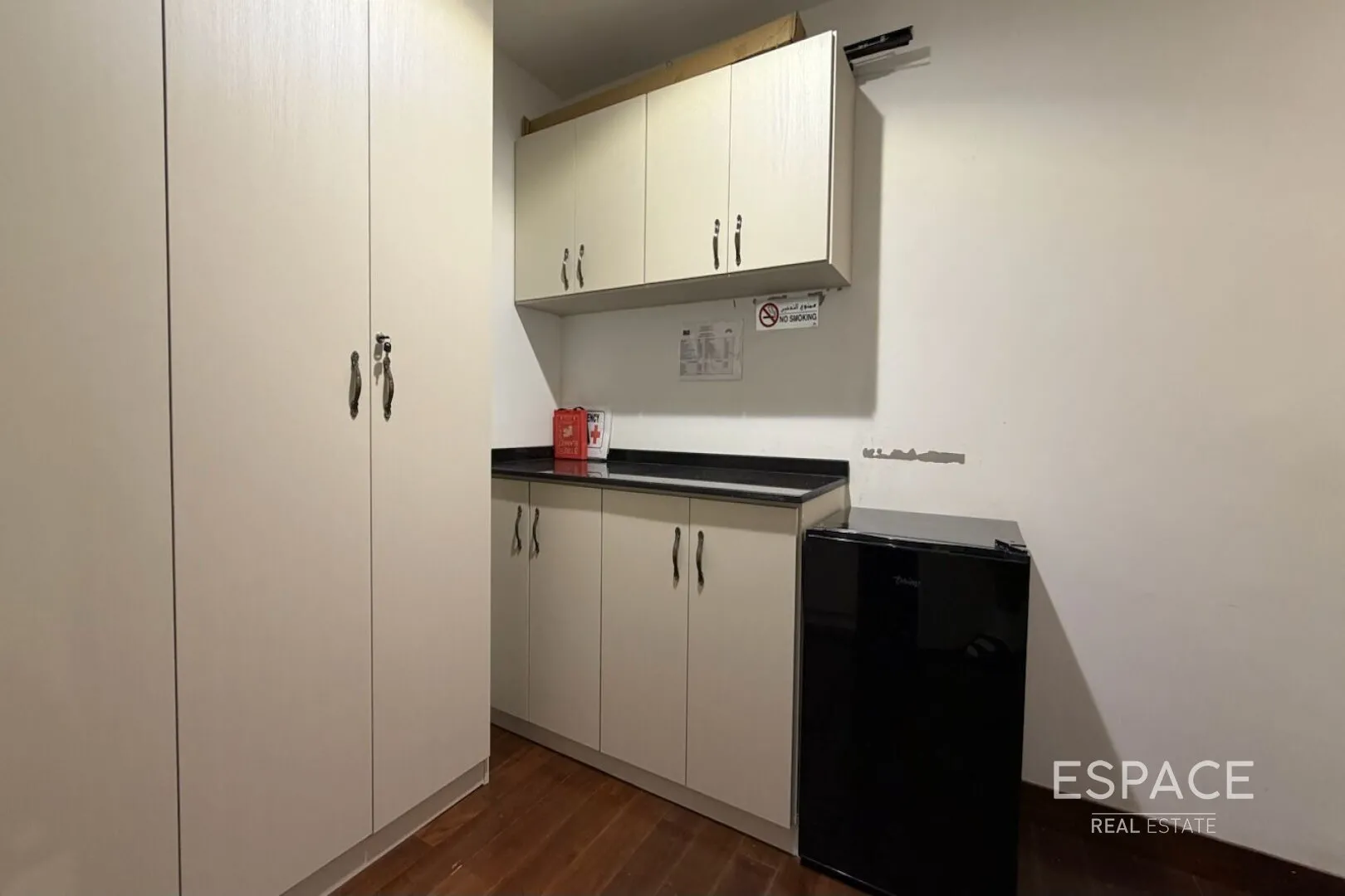 PropertiesGalleryCamera