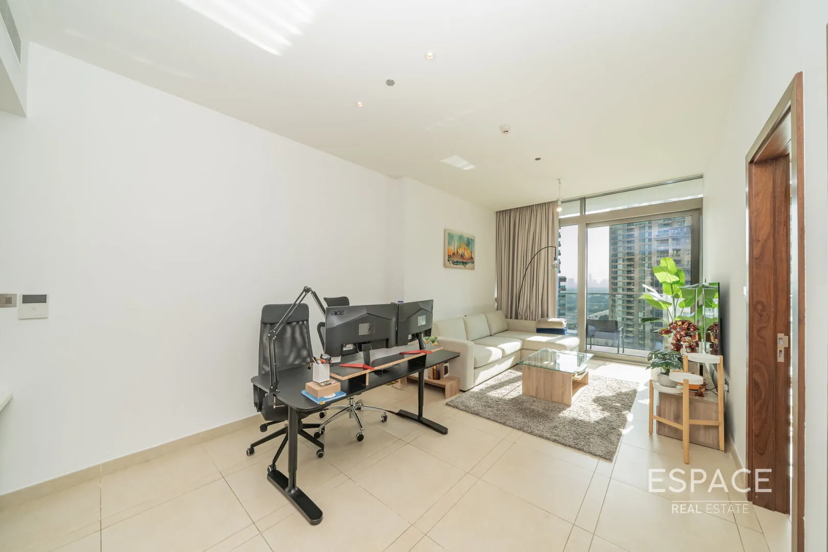 single static gallery