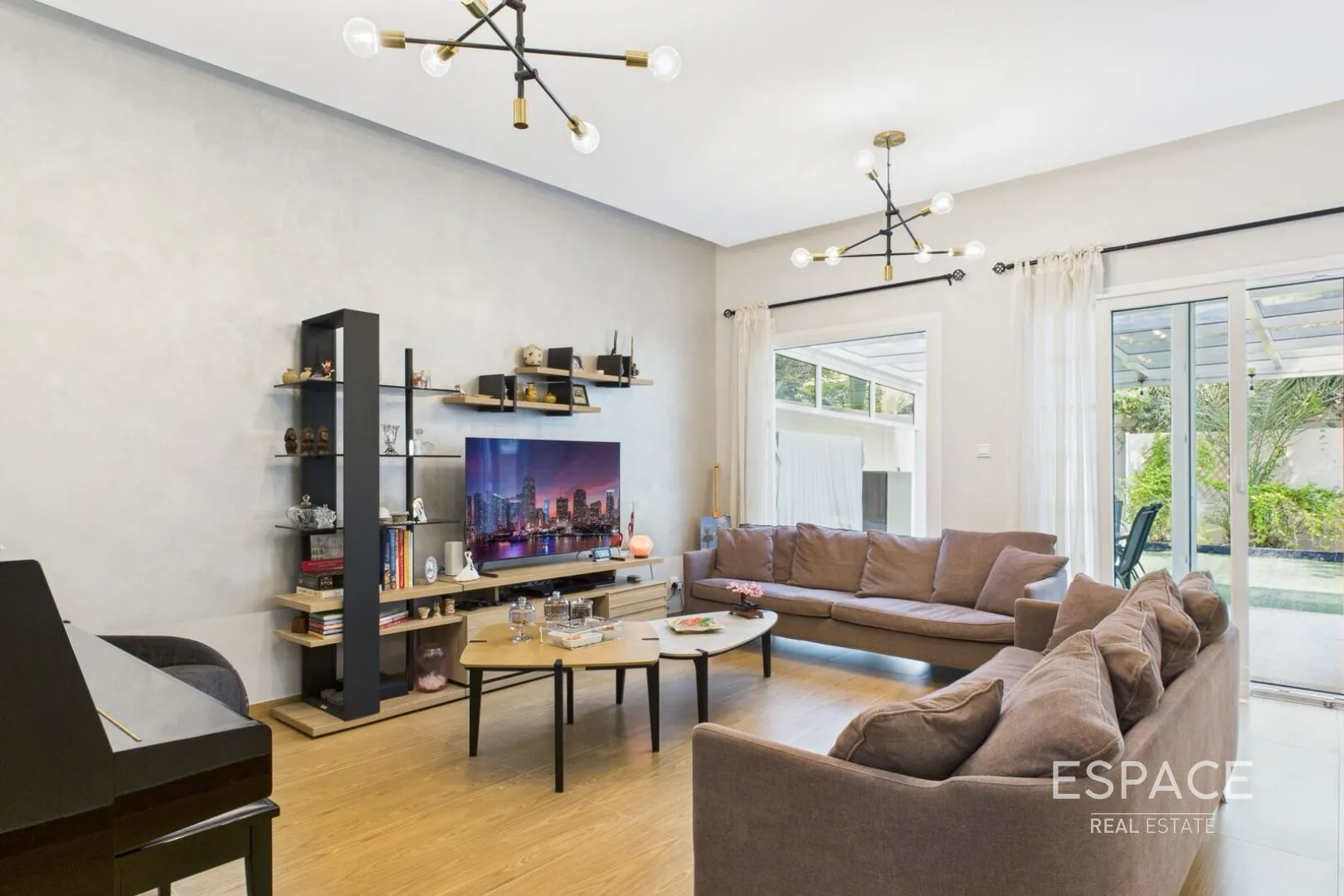 single static gallery