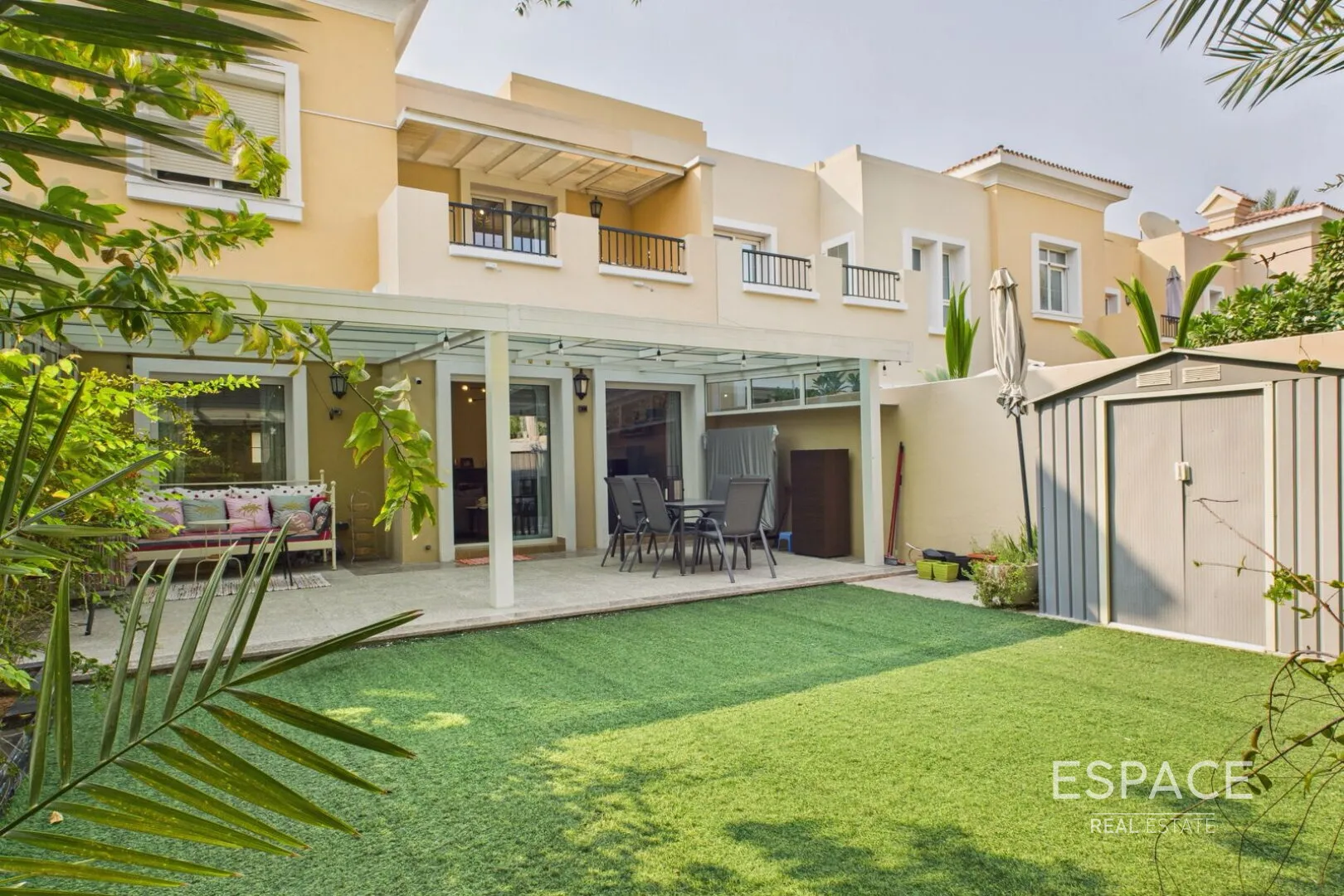 PropertiesGalleryCamera