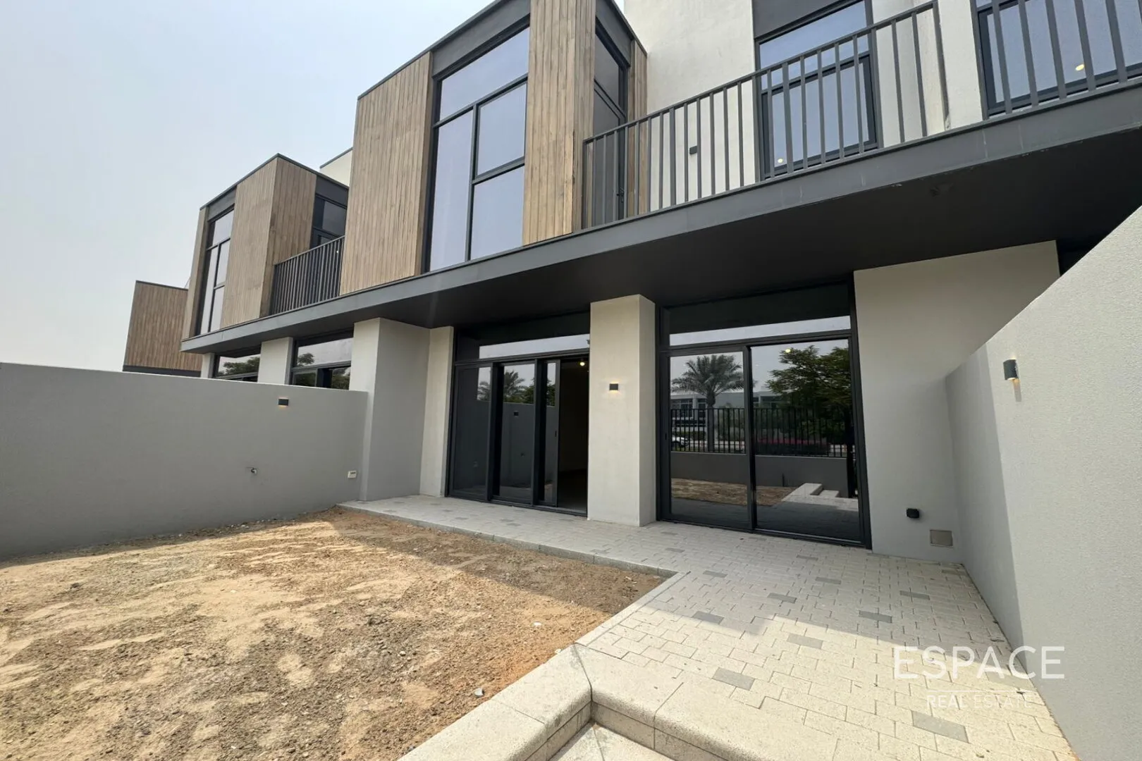 single static gallery