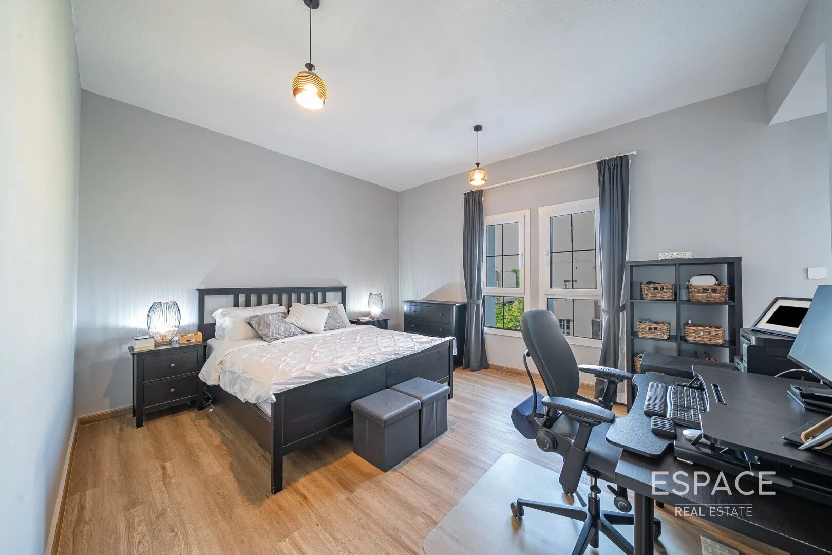 PropertiesGalleryCamera