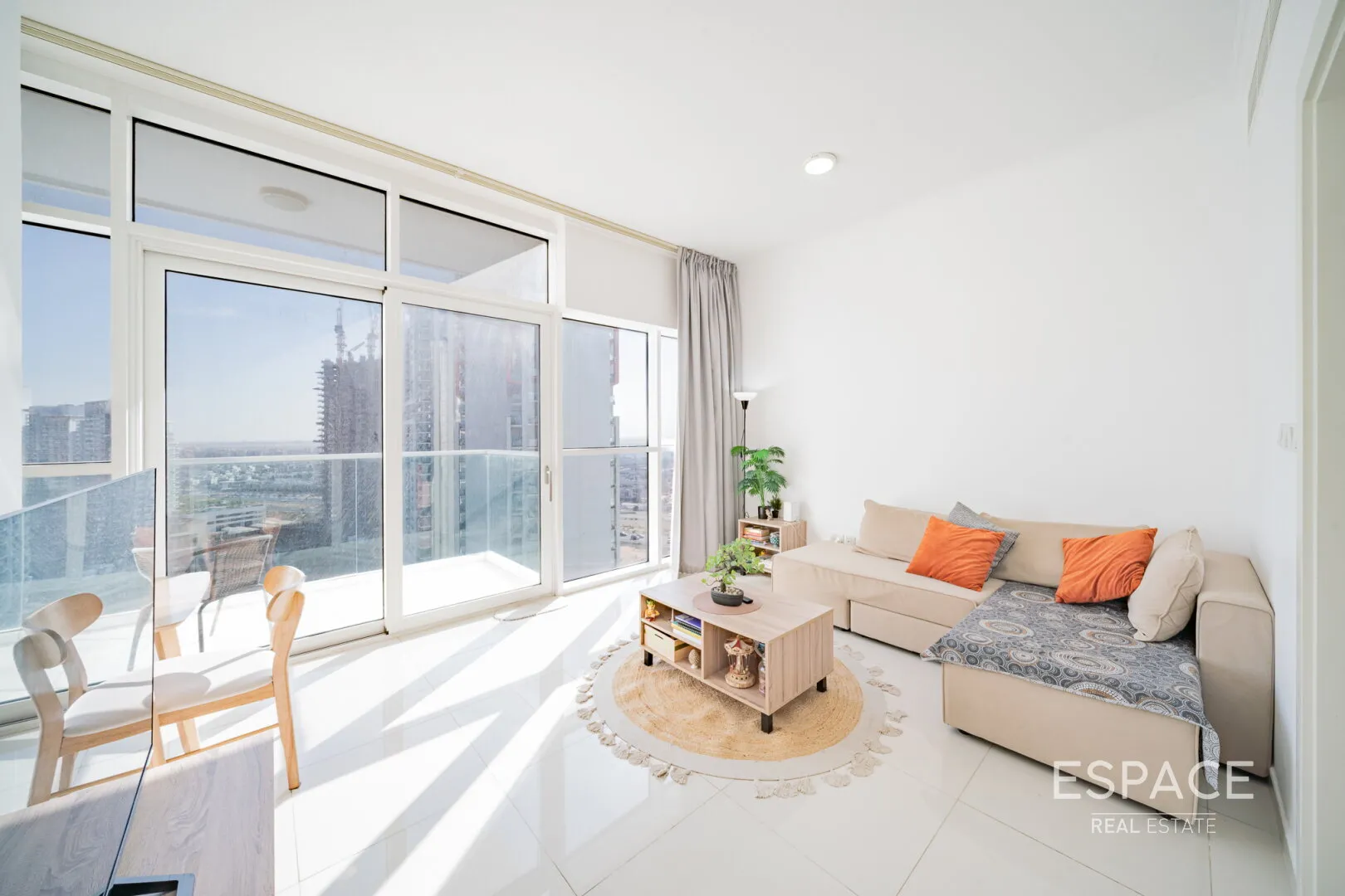 single static gallery