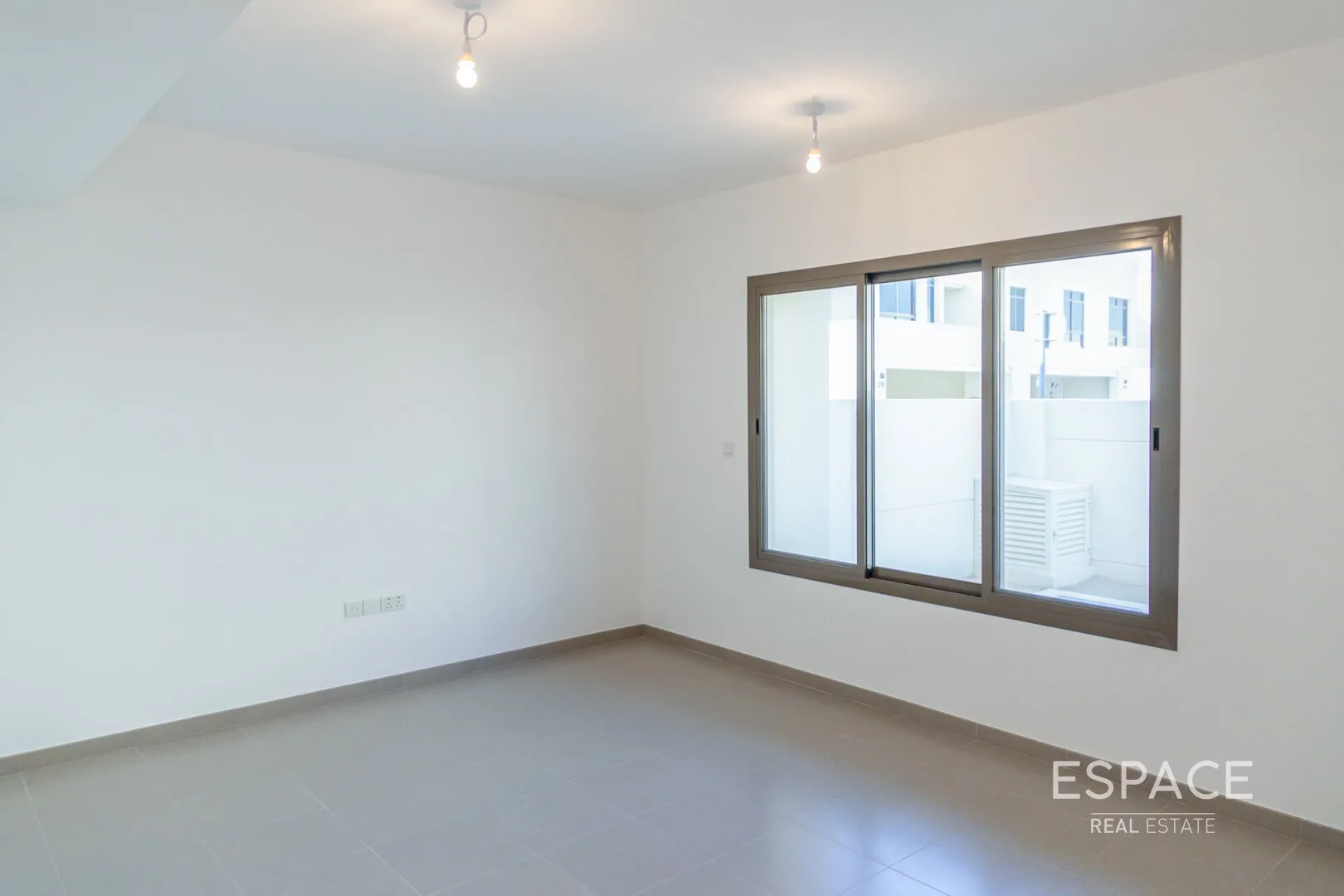 single static gallery