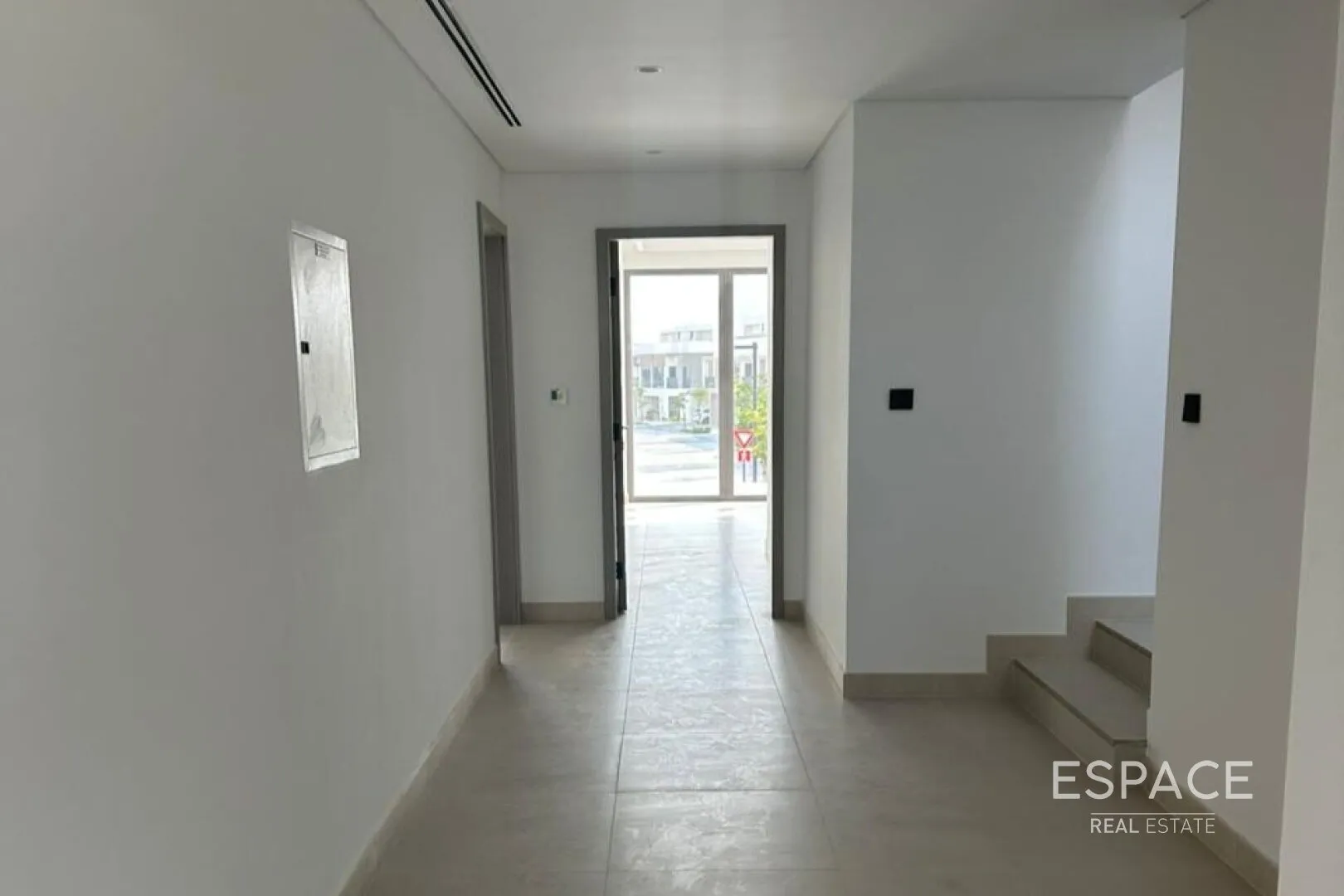 single static gallery