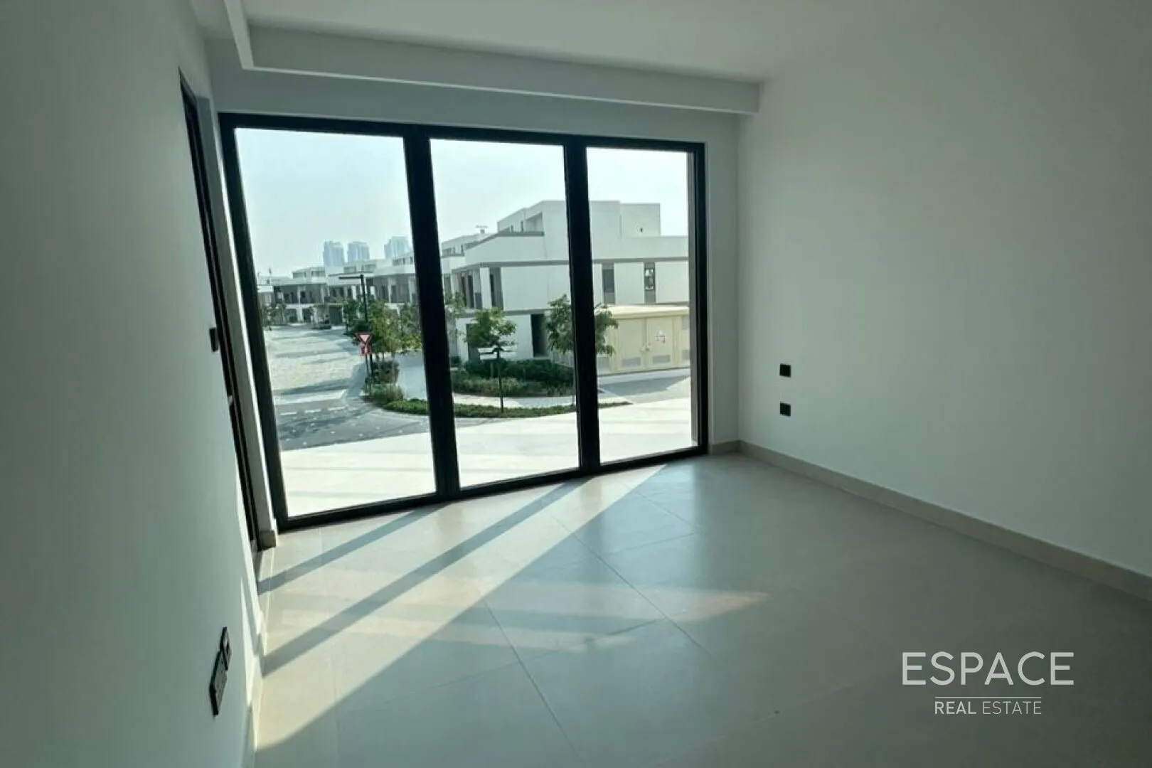 single static gallery