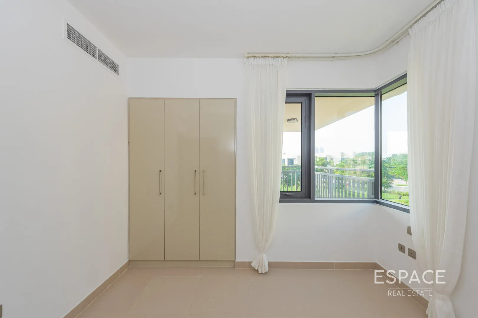 single static gallery