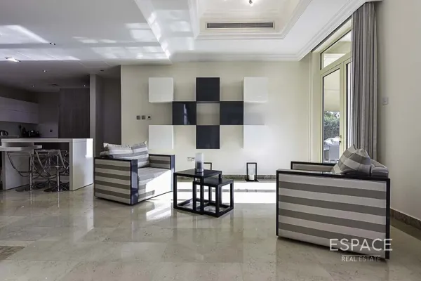 single static gallery