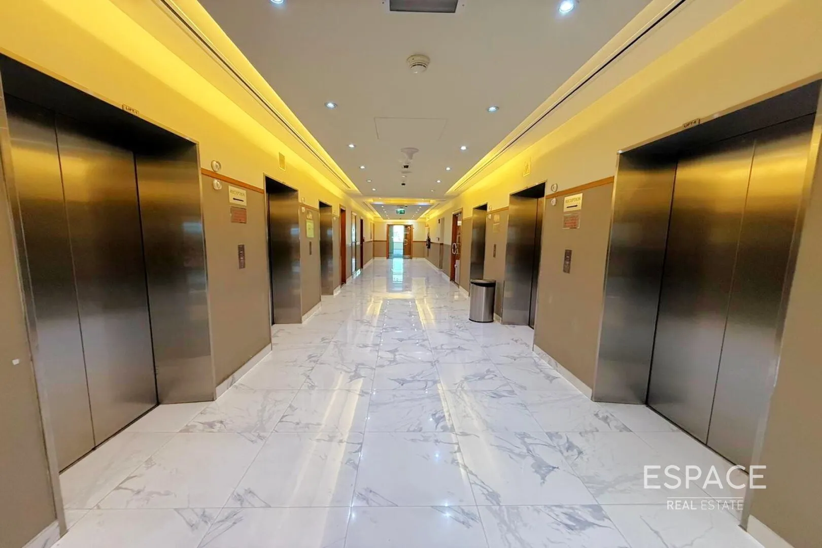 single static gallery