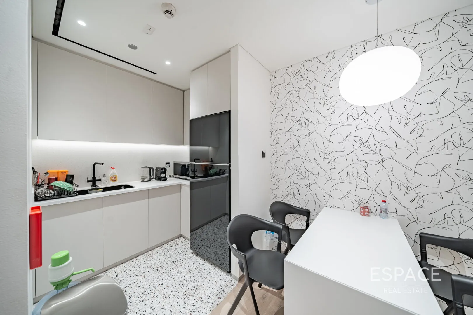 PropertiesGalleryCamera