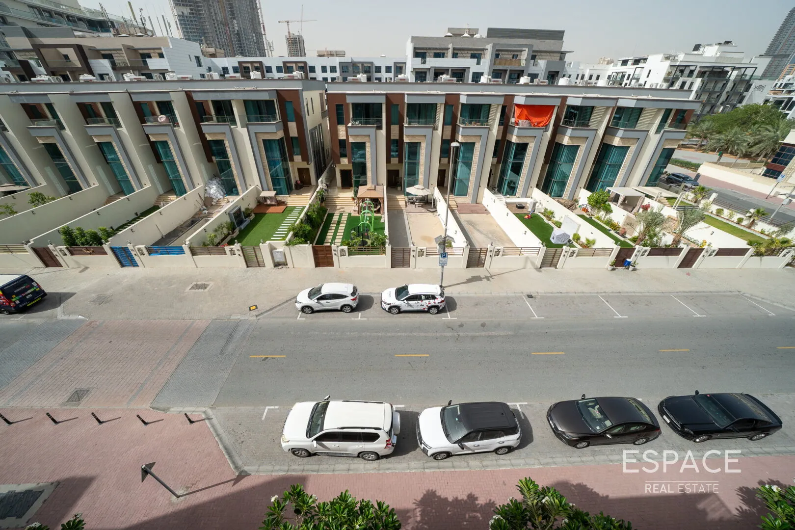 PropertiesGalleryCamera