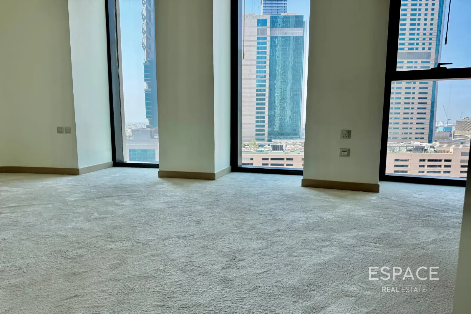 PropertiesGalleryCamera