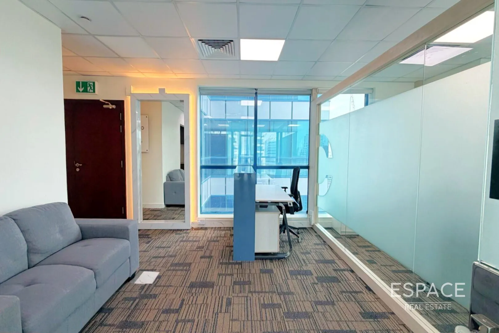 single static gallery