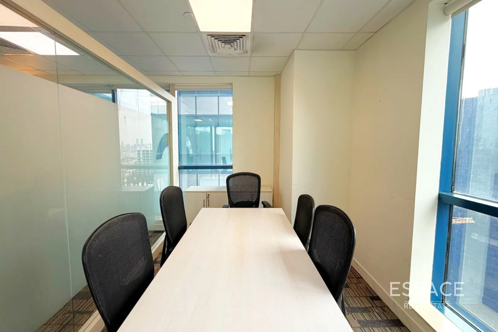 single static gallery