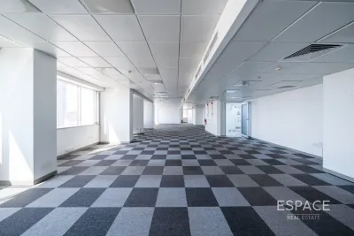 Al Moosa Tower 1, Sheikh Zayed Road, Dubai - Espace