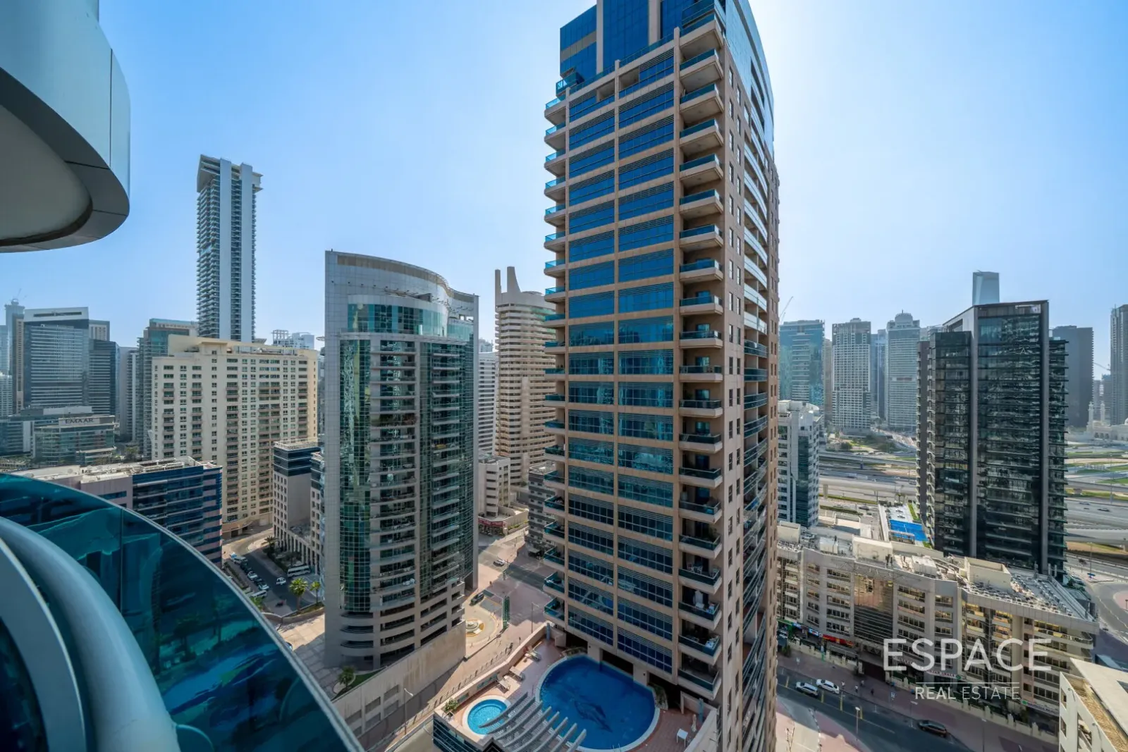 PropertiesGalleryCamera
