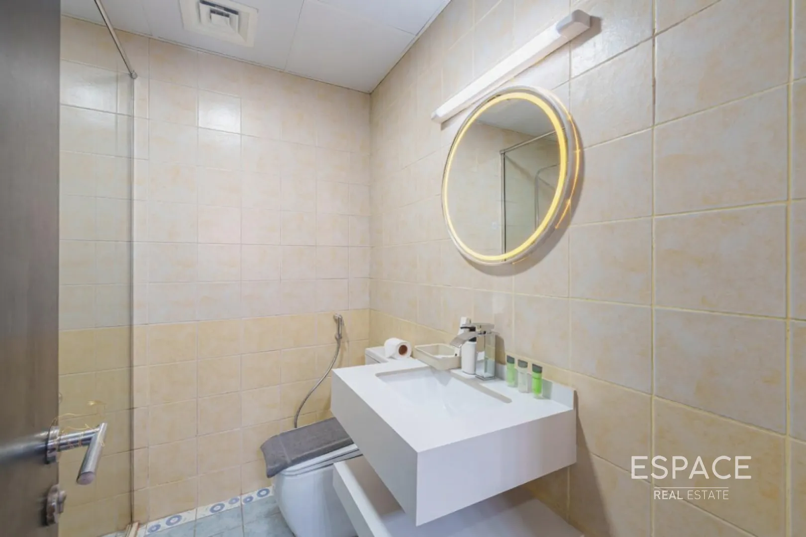 PropertiesGalleryCamera