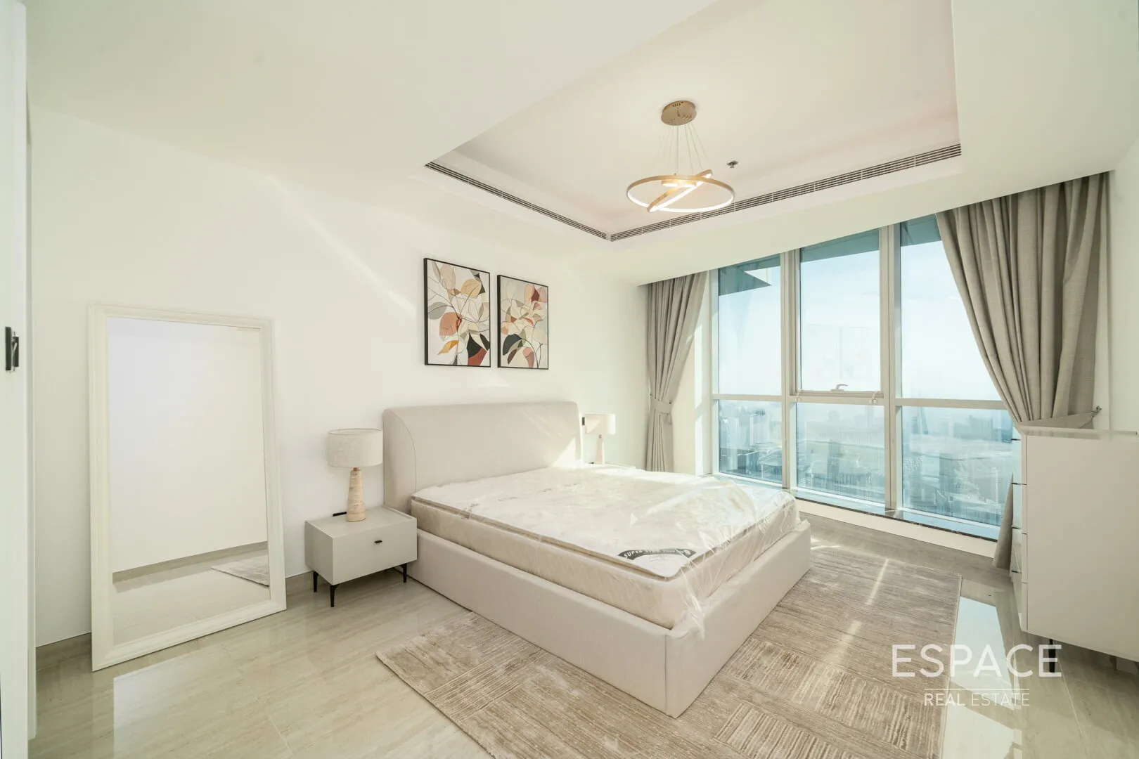 single static gallery