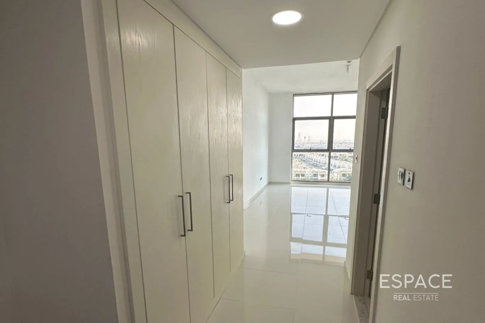 single static gallery