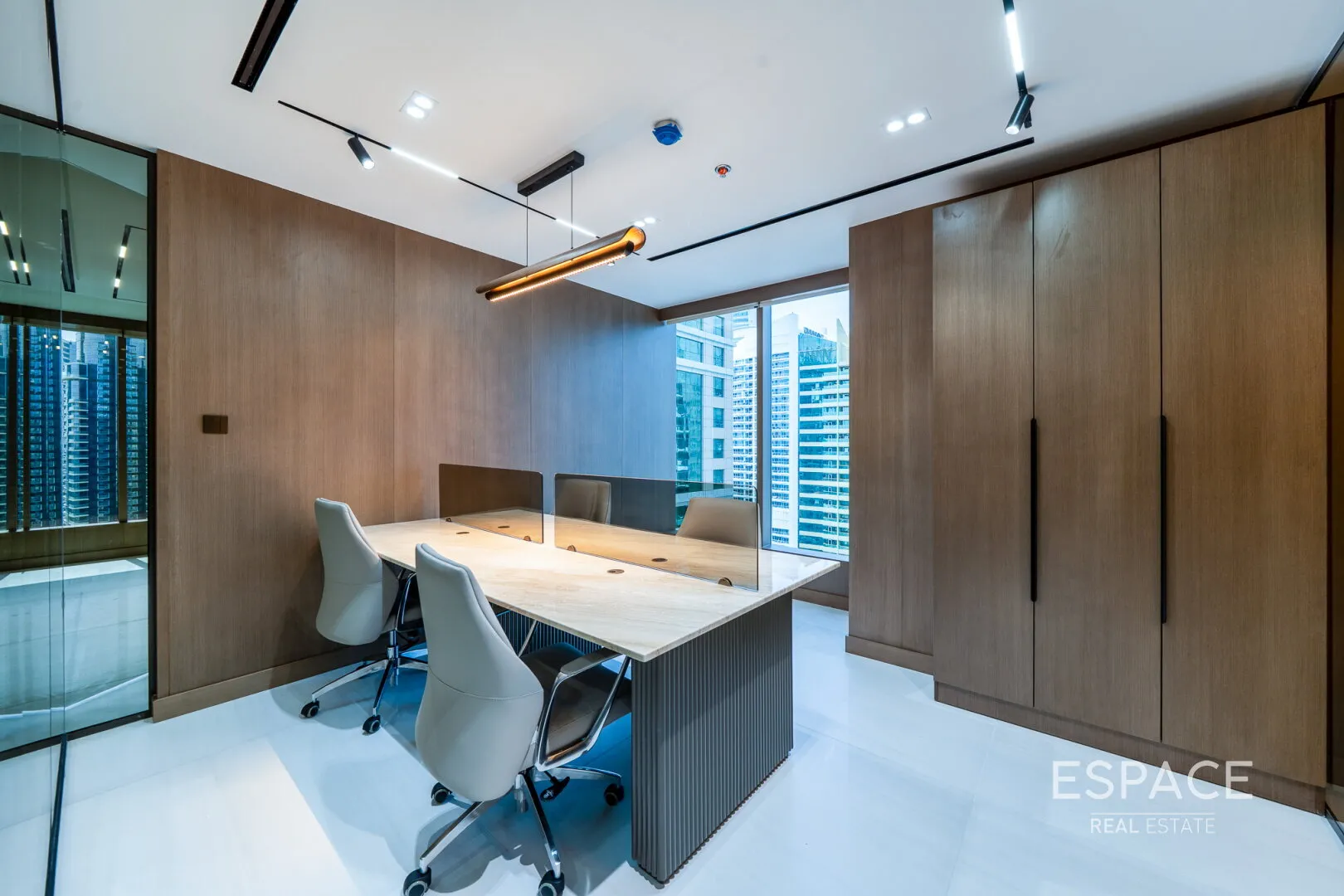 PropertiesGalleryCamera