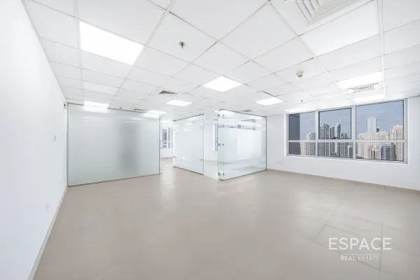Armada Tower 2, Jumeirah Lake Towers, Dubai - Espace