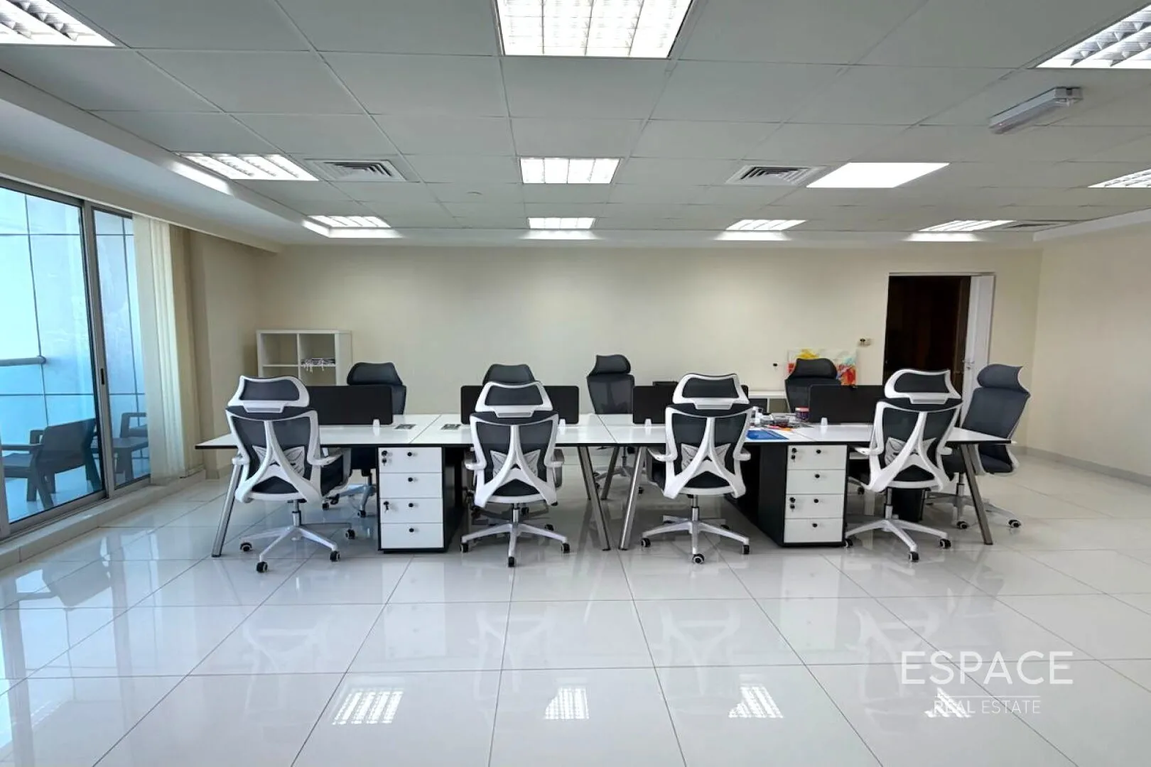 single static gallery