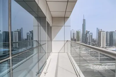 West Avenue Tower, Dubai Marina, Dubai - Espace