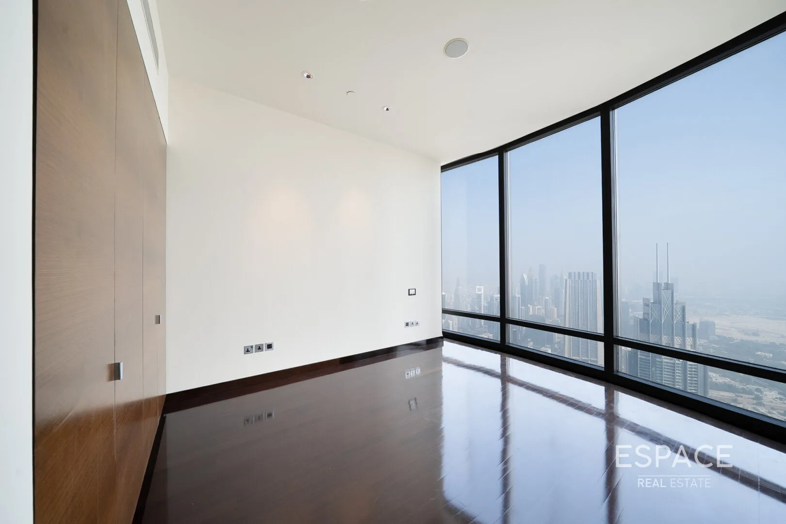 single static gallery