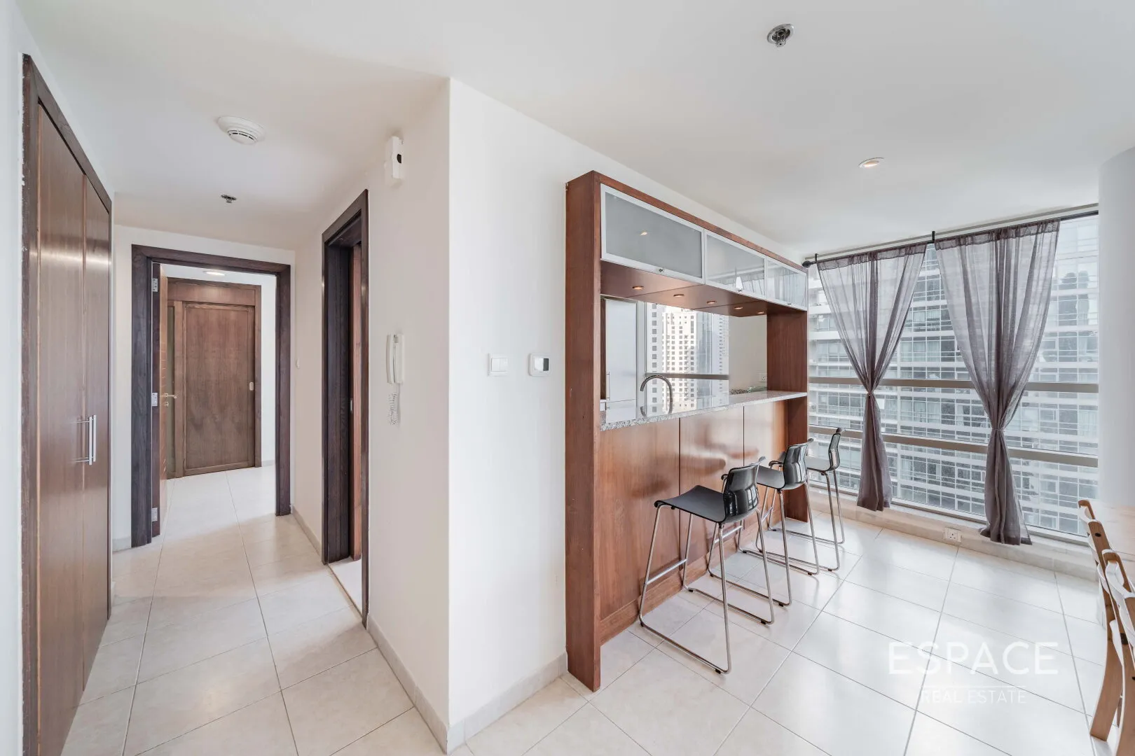 single static gallery