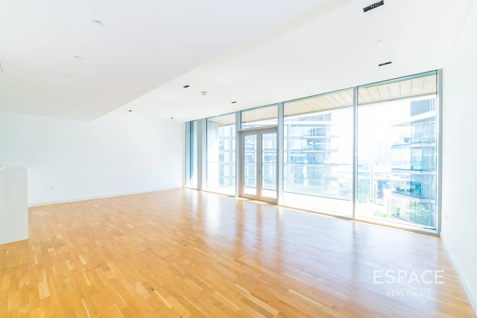 single static gallery