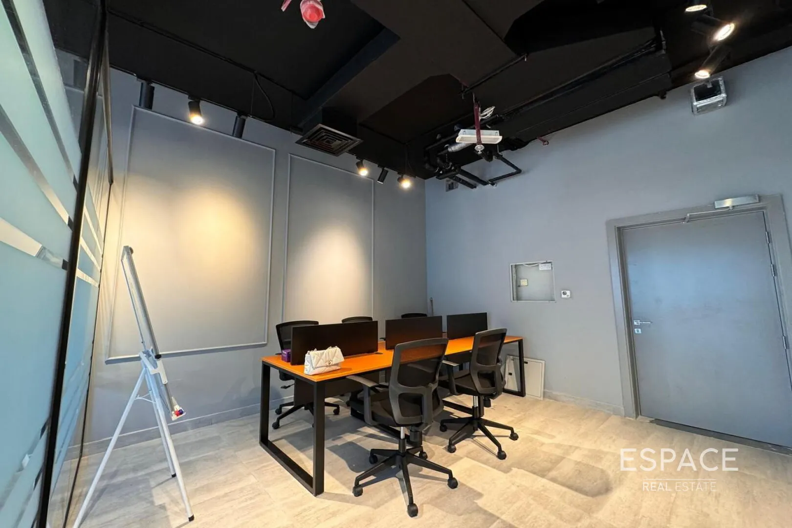 PropertiesGalleryCamera