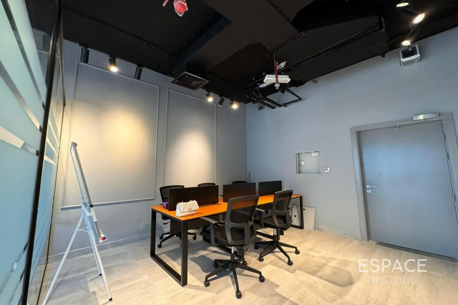 PropertiesGalleryCamera