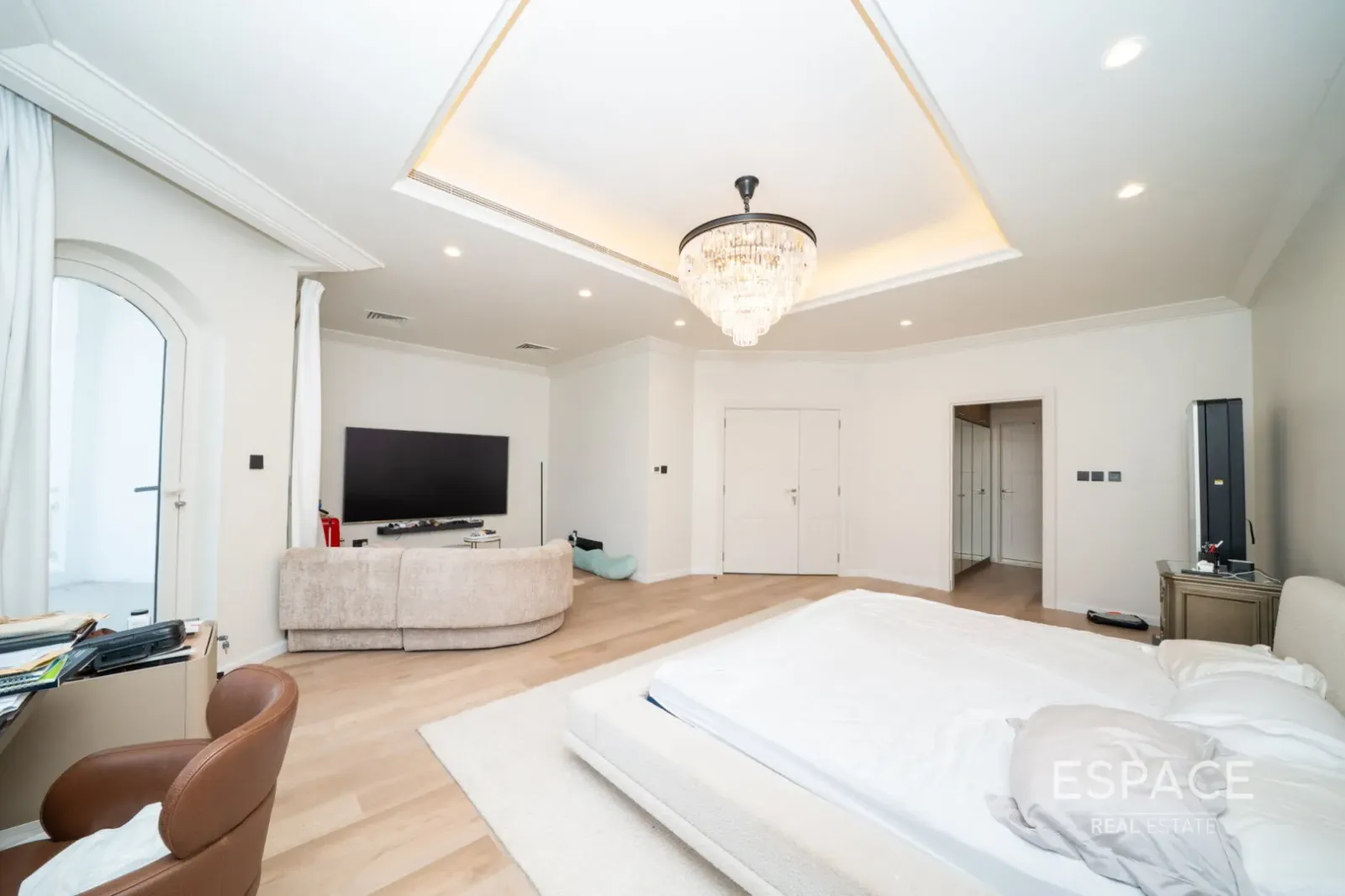 PropertiesGalleryCamera