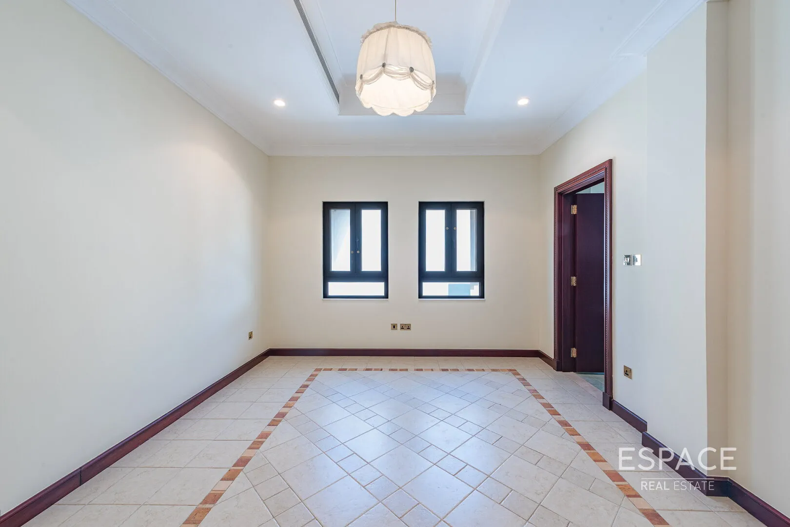 single static gallery